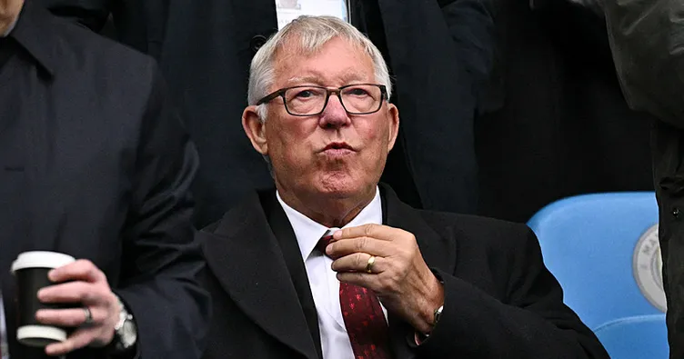 Alex Ferguson hastaneye kaldırıldı!