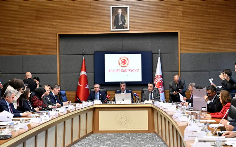 SON DAKİKA... Adalet Komisyonu’nda çarpıcı öneri: Cinsel suçlara hadım cezası uygulansın