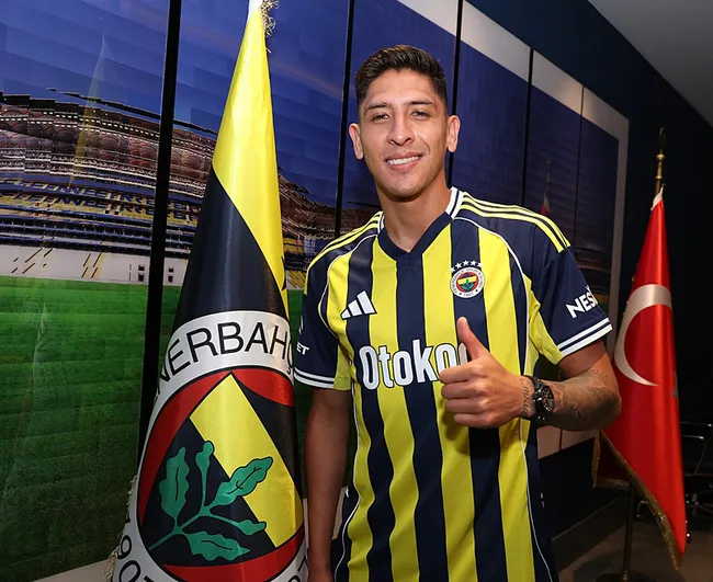 fenerbahcede-edson-alvarezden-dusan-tadic-itirafi-1756143960053.jpg