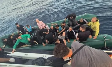 İzmir açıklarında 35 düzensiz göçmen kurtarıldı, 107 göçmen yakalandı #izmir