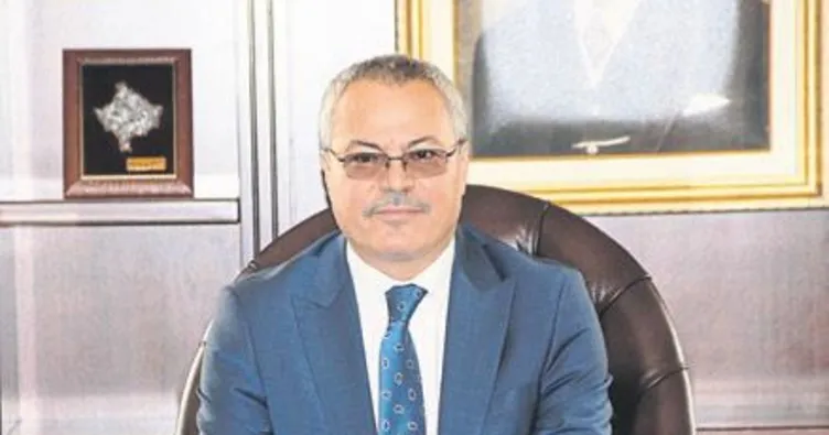 Manisa Valisi görevine başladı