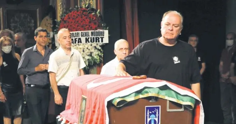 Son yolculuğuna uğurlandı