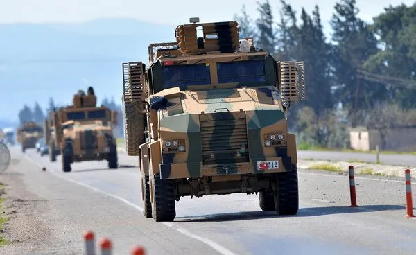 JÖH ve PÖH timleri Kirpilerle Afrin'e doğru gidiyor