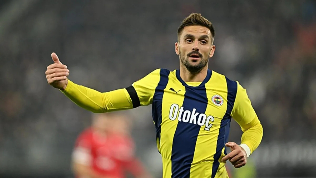 FENERBAHÇE HABERİ: Dusan Tadic'le 1+1 yıl devam