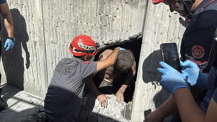 İstanbul’da duvarın ardından gelen ses ekipleri seferber etmişti: Tüneldeki adamın sırrı çözüldü! 6 saat süren kurtarma operasyonu sonrası…