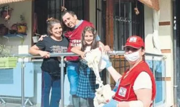 Kızılay, 2 bin adet pide dağıttı