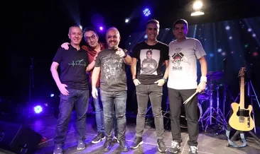 Hem bedene, hem ruha dokunuyorlar