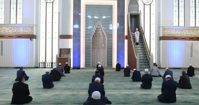 cuma namazi nasil kilinir kac rekat diyanet ile adim adim cuma namazi klinisi ve abdest alinis bilgileri son dakika haberler