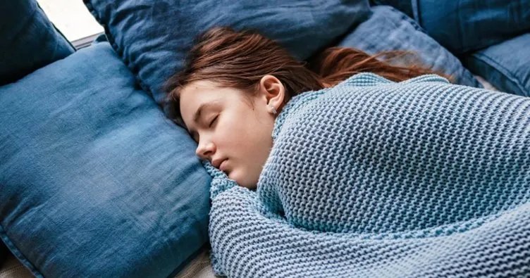Uyurken ağızdan salya akması nasıl engellenir? Uyurken ağızdan salya akması neden olur, evde tedavi nasıl geçer?