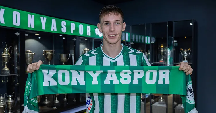 Konyaspor, Rajmund Toth’u kadrosuna kattı!