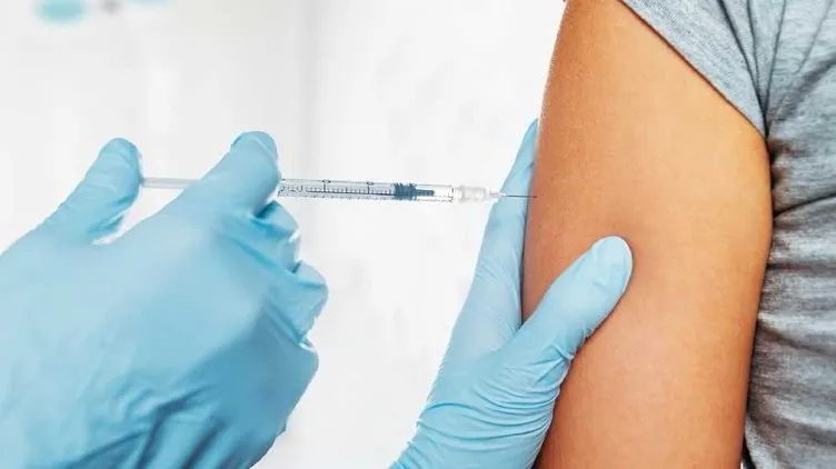 Son dakika haberi: Bilim Kurulu Üyesinden grip aşısı uyarısı! Corona virüsüne karşı korur mu?