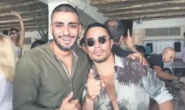 Nusret şimdi de Mikonos’ta