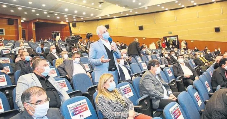 Başkan Vahap Seçer seviyeyi düşürdü