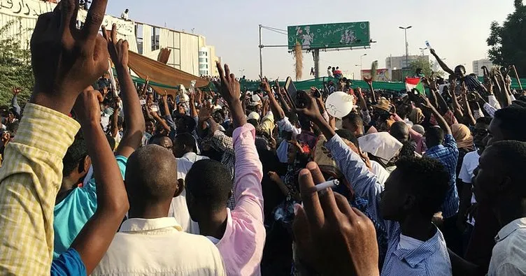 Sudan’ın başkenti Hartum’daki gösterilerde 2 kişi öldü