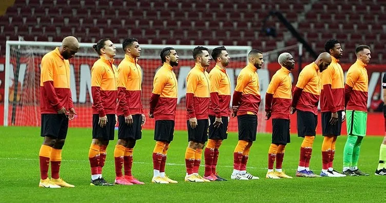 Galatasaray’dan flaş kamp kararı!