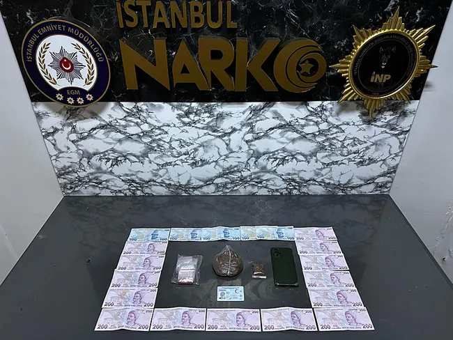 suc-orgutu-lideri-baris-boyunun-agabeyi-ercan-boyun-gozaltinda-uyusturucu-ticareti-yaptigi-tespit-edildi-1741600770281.jpeg