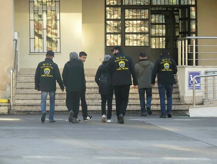 İstanbul’da okul önlerinde polis denetimi