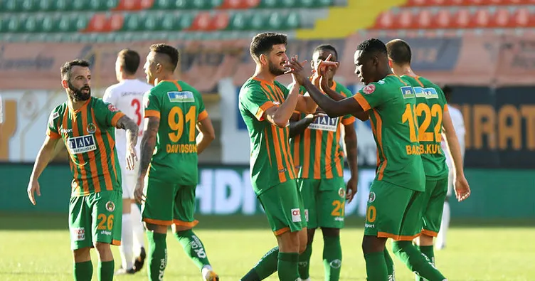 Ertelenen maçı Alanyaspor kazandı!