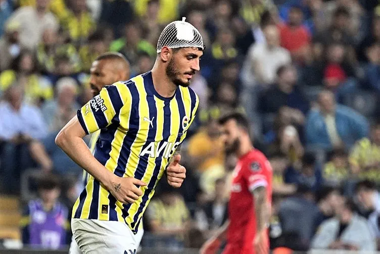 Son dakika Fenerbahçe transfer haberleri: Fenerbahçe’de flaş ayrılık! Suudi Arabistan’a gidiyor...