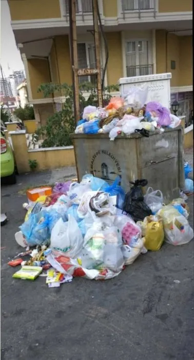 CHP'li belediye sayesinde Maltepe'de çöp dağları geri döndü. Vatandaş, ilçenin adını 'çöptepe' olarak kullanıyor