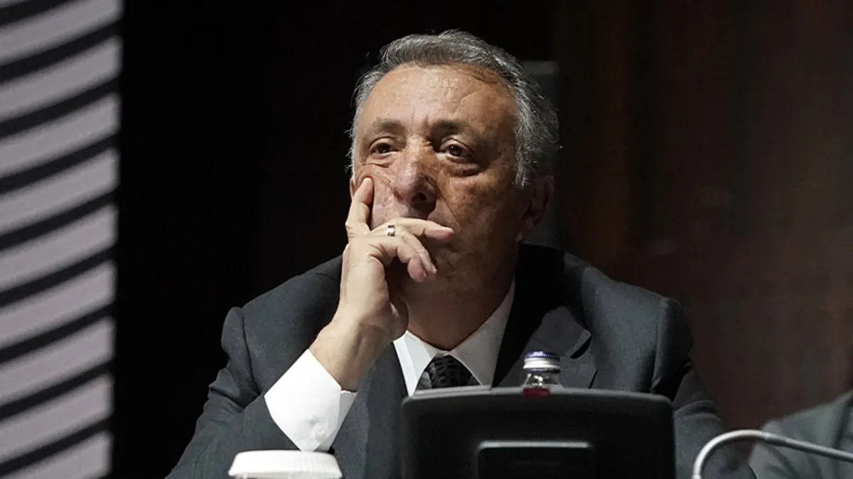 Ahmet Nur Çebi, Altay'ı incelemeye aldı