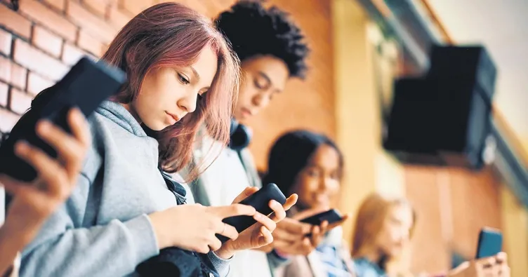 Aktif dinleyin yapıcı sorular sorun