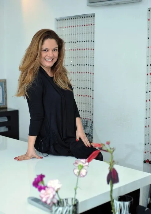 İzel 'Çok acı çektim! Gelen vurdu, giden vurdu'