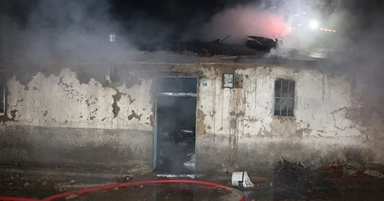 Elazığ’da ev yangını, bir kişi hastaneye kaldırıldı