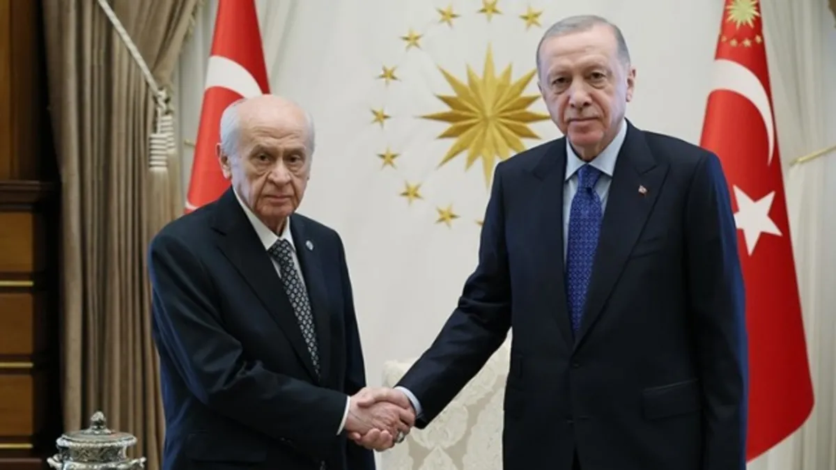 MHP lideri Devlet Bahçeli’den Başkan Erdoğan’a 72. yaş günü için doğum günü hediyesi MHP lideri Devlet Bahçeli’den Başkan Erdoğan’a 72. yaş günü için doğum günü hediyesi