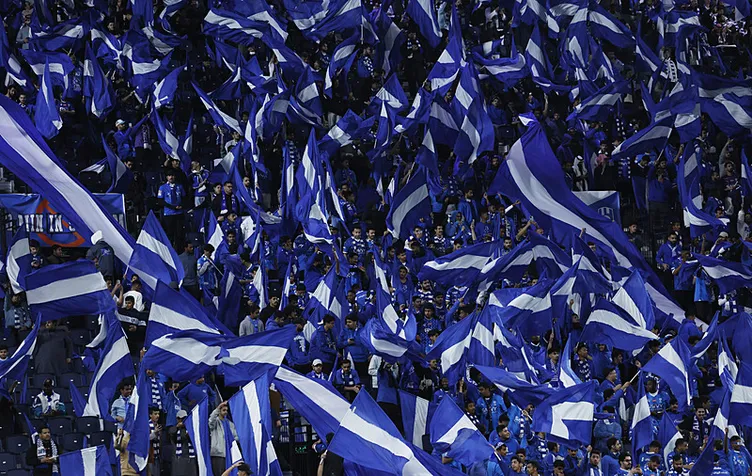 Son dakika haberi: Jorge Jesus’tan İsmail Kartal’a ağır darbe! İlk yarıya damga vurdu...