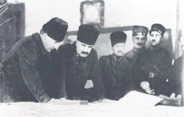 fevzi cakmak in silahini caldilar