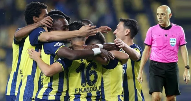 Son dakika: Erman Toroğlu'ndan Fenerbahçe maçı sonrası Cüneyt Çakır'a sert sözler! Onu duman edeceğim