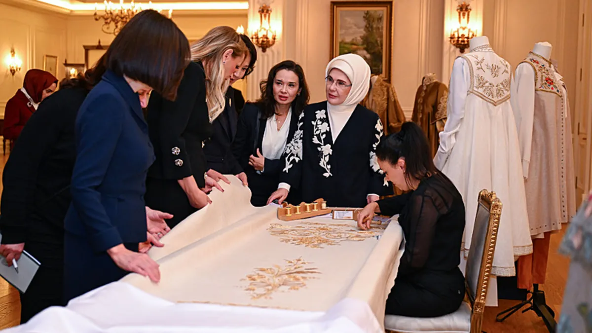Emine Erdoğan'dan "TDT 13'üncü Zirvesi’ne" ilişkin paylaşım