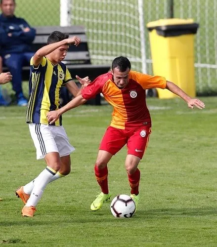 Ümitler derbisini Galatasaray kazandı