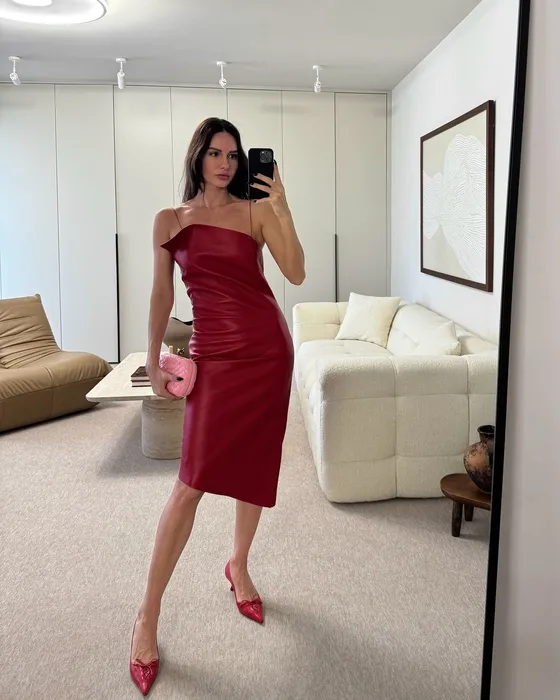 İşkence mi güzellik mi? Yasemin Özilhan paylaşımıyla ’yok artık’ dedirtti!