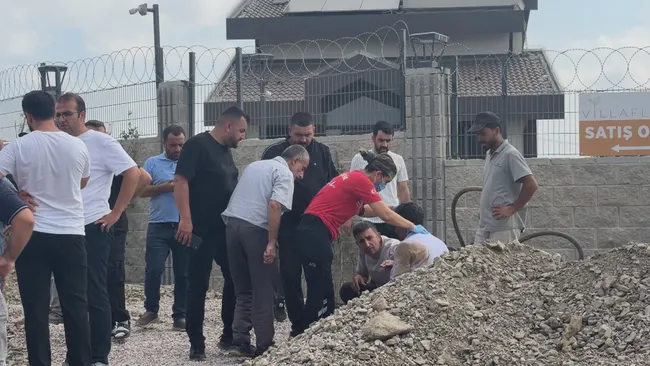 son-dakika-tuzlada-insaat-alaninda-gocuk-1-isci-toprak-altinda-kaldi-arama-kurtarma-calismalari-baslatildi-1786452177817.jpg