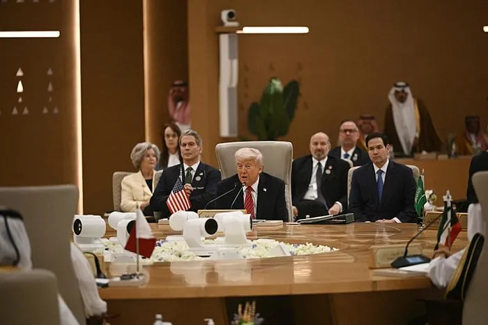 SON DAKİKA| Riyad’da dörtlü zirve: Başkan Erdoğan liderlerle görüştü