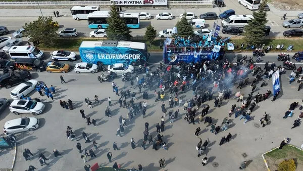 erzurumspor-fk-sehir-turu-atarak-sampiyonlugunu-kutladi-1777475183123.jpg