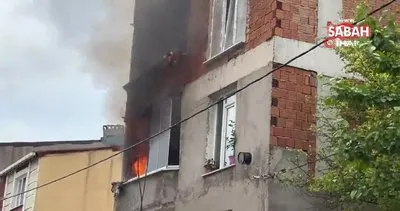 Arnavutköy’de korkutan yangın: Hortum ve kovayla yangına böyle müdahale ettiler | Video