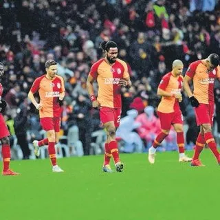 Luyindama UEFA’nın 11’inde