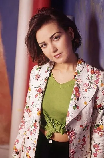Şarkıcı Pınar Dilşeker tam bir sarışın afet oldu!
