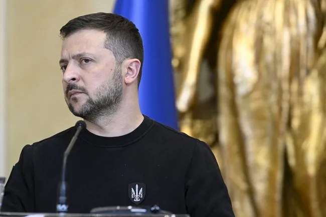 Zelenskiy’den Ukrayna-Rusya savaşı açıklaması: Toprak kaybetmeden kalıcı barış istiyoruz