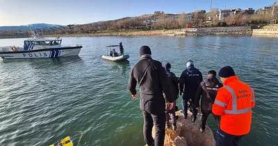 SON DAKİKA! Van Gölü’nde kaybolmuştu: 17 yaşındaki Boran Öner’den acı haber!