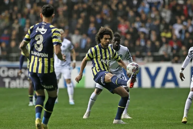Son dakika haberi: Adana Demirspor-Fenerbahçe maçında flaş iptal kararı! Ali Palabıyık o kararla maça damga vurdu...