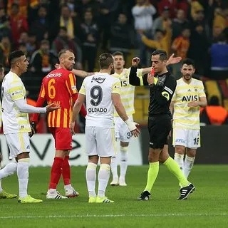 CIP’te gergin anlar!