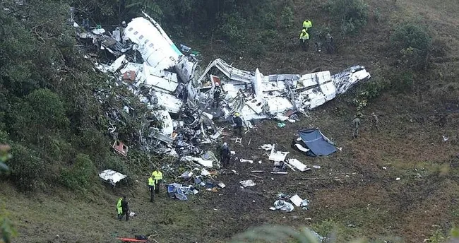 Uçak enkazına ilk ulaşan gazeteci, yaşananları anlattı!