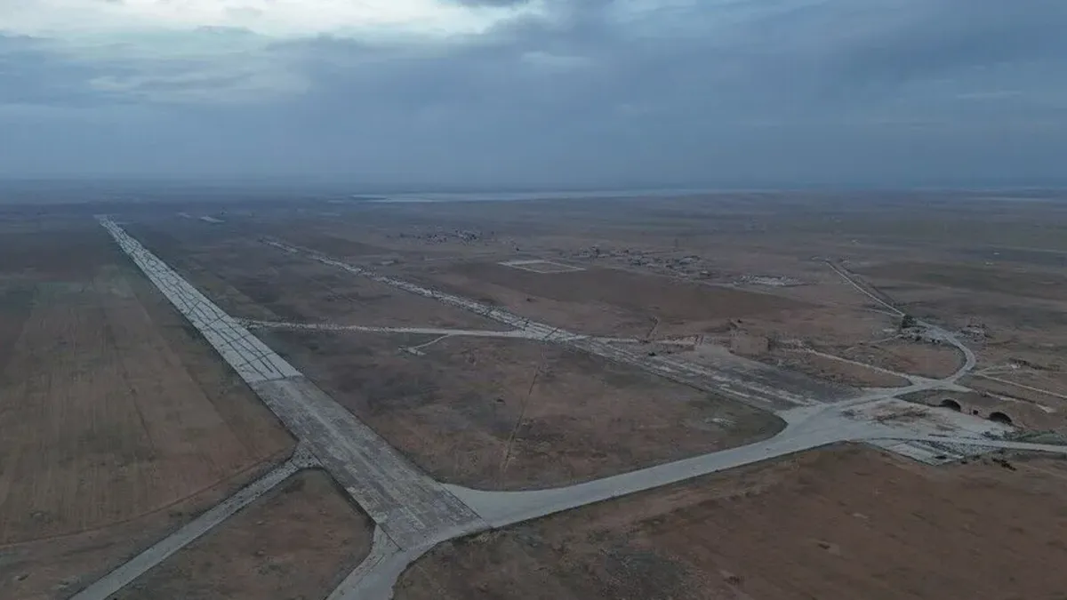 İsrail’den Suriye’ye peş peşe 8 saldırı: Askeri havaalanı hedef alındı