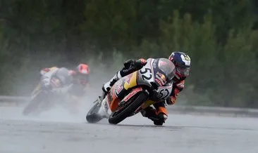 Milli motosikletçi Deniz Öncü, Hollanda’da 15. oldu
