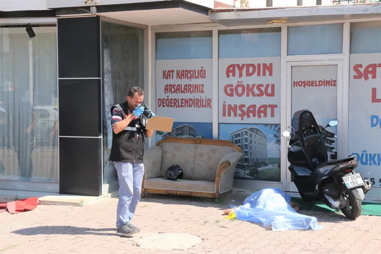 Antalya’da korkunç olay: Ayrı yaşadığı eşini görmeye gitti tetiği çekti…