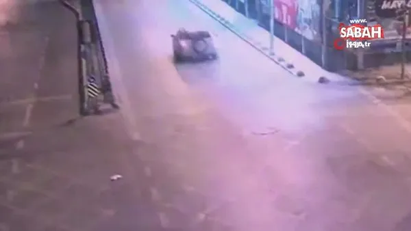 Kadıköy’de taksici dehşeti: İki kadının peşine takıldı, bilerek araçlarına çarptı | Video
